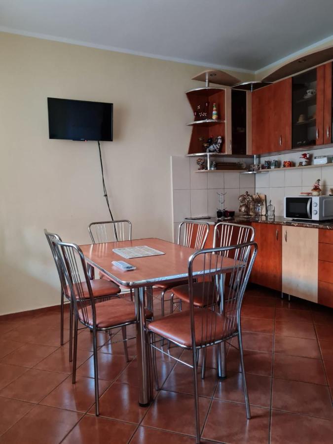 Vila Vladut Zărneşti Екстериор снимка