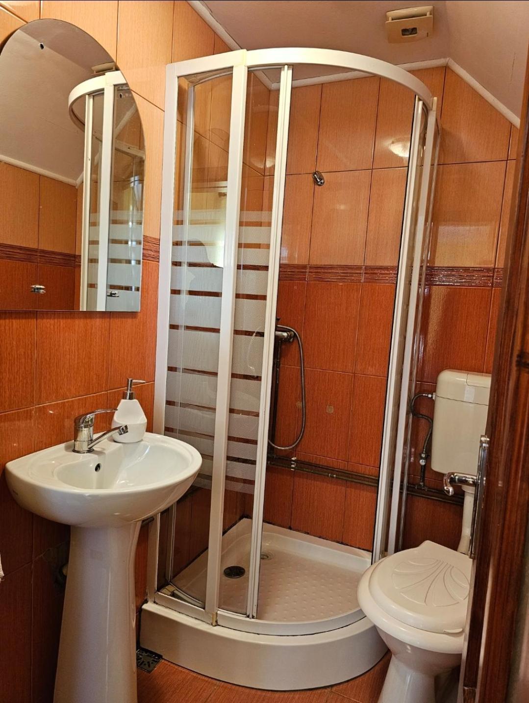 Vila Vladut Zărneşti Екстериор снимка