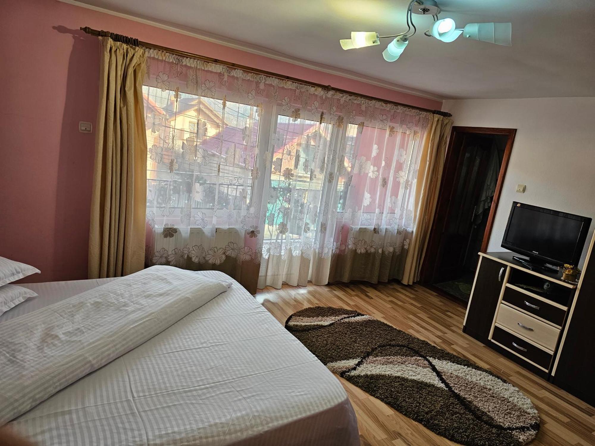 Vila Vladut Zărneşti Екстериор снимка